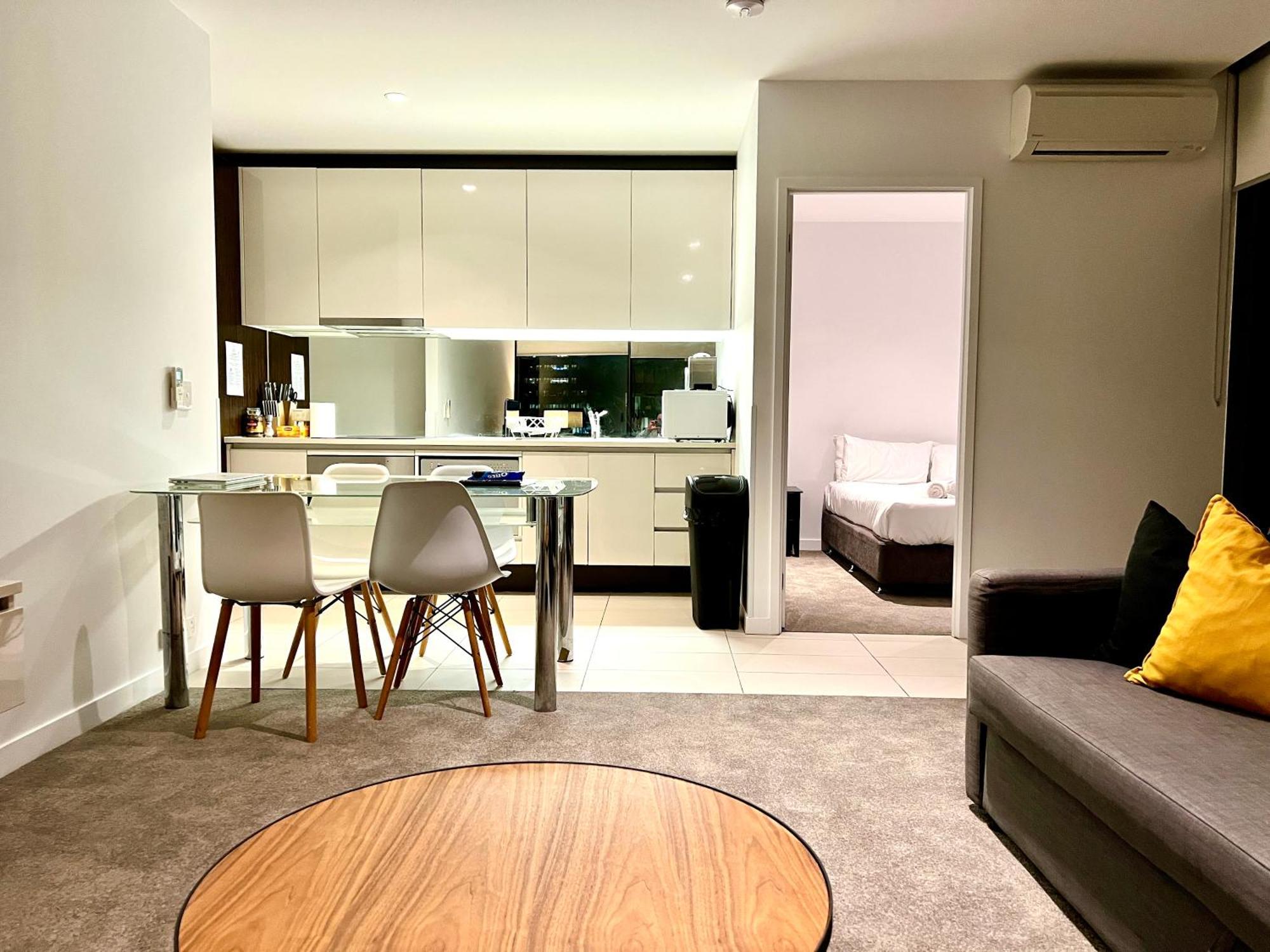 Readyset Apartments At Madison Melbourne Eksteriør billede